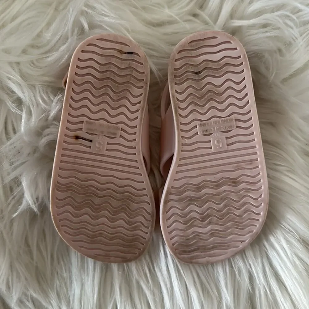 Old Navy | Pink Cross Strap Velcro Buckle Size 5